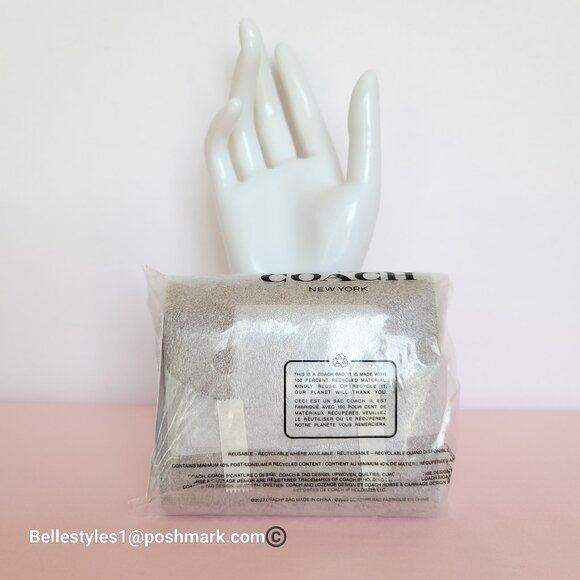 COACH Wyn Small Wallet In Colorblocked Signature Canvas & Leather-Tan Rust - Picture 16 of 16